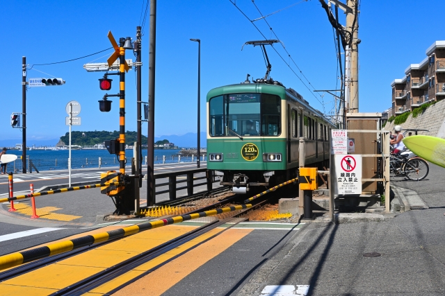 海沿いを走る江ノ電